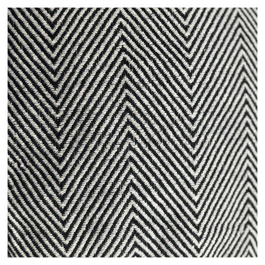Manta DIC25 negro y blanco tejida a mano 150 × 180 cm