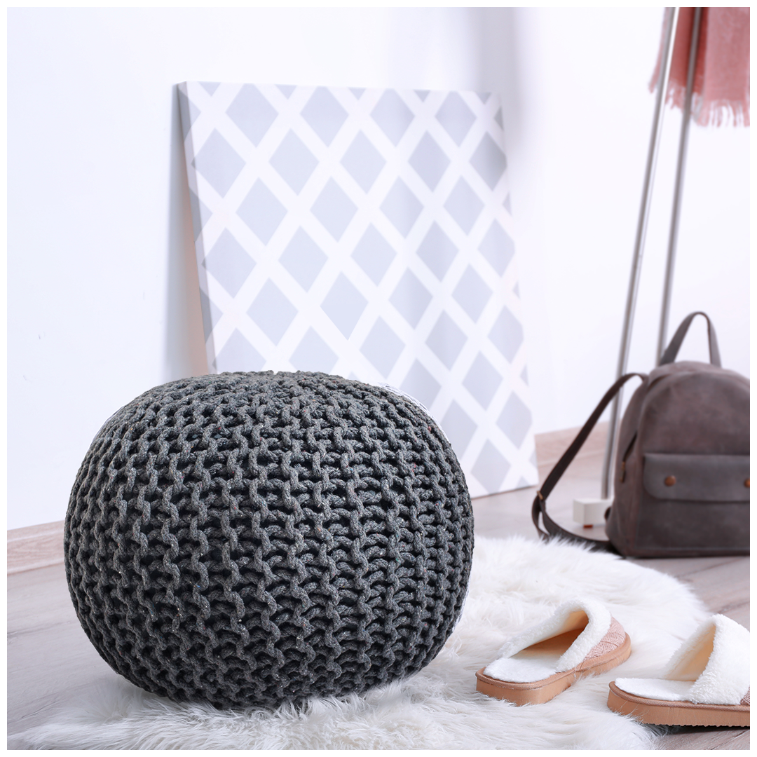 Puff Gris Claro de Algodón Dori Tejido a Mano