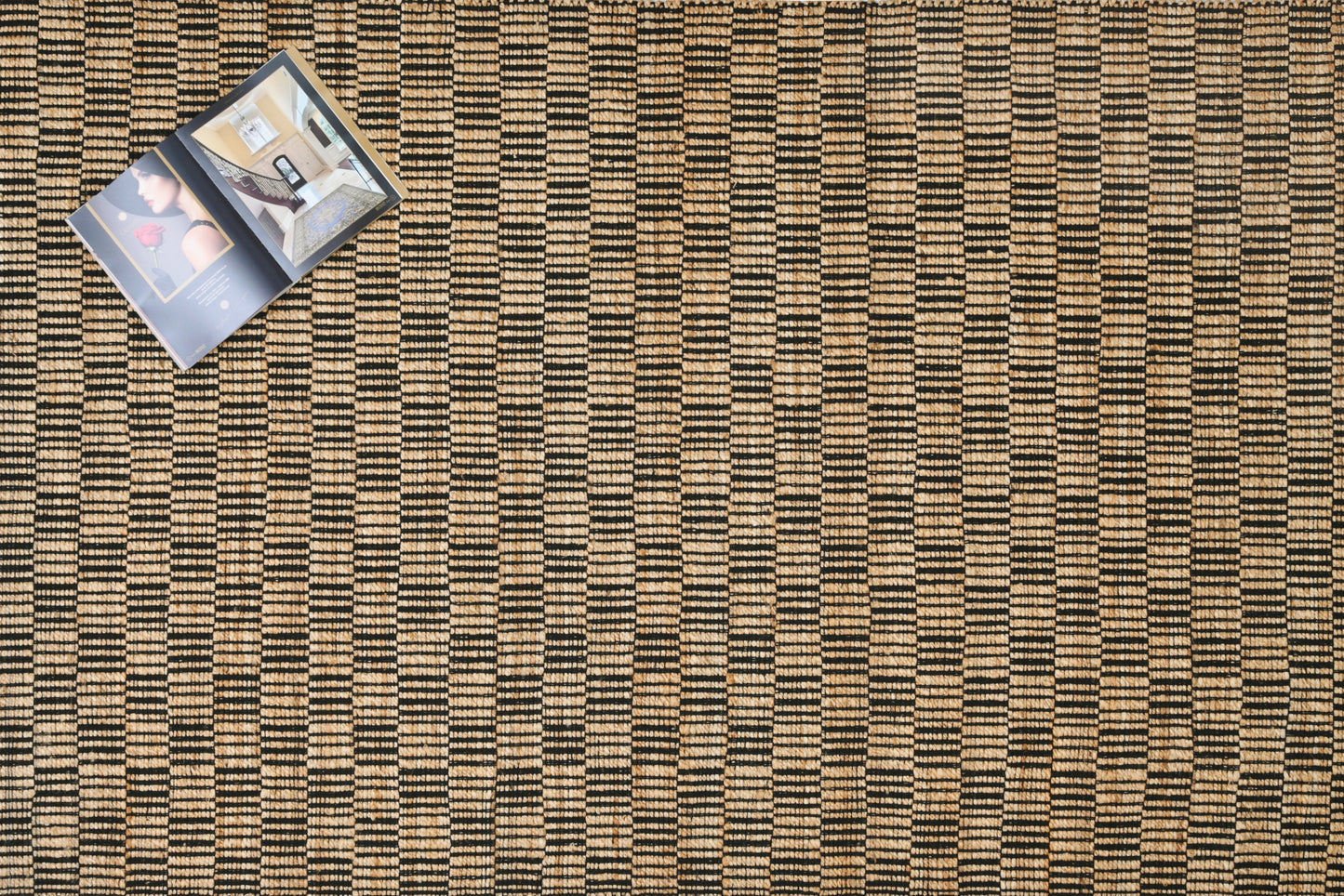 Alfombra Dhurrie de Yute Tejida a Mano – Borde Rematado