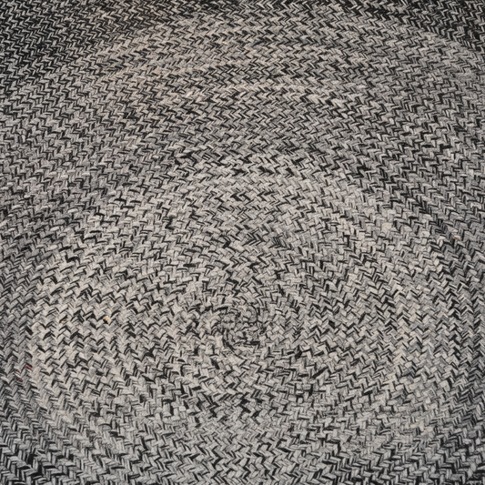Close-up – Braid Detail