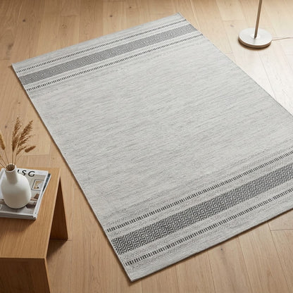 Alfombra kilim de algodón gris plateado con borde acabado IC14540