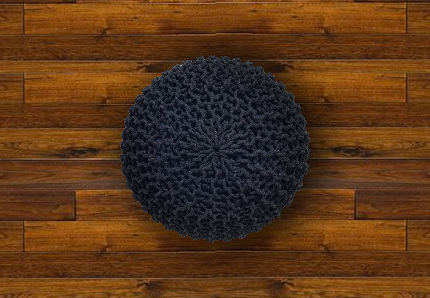 Puff Negro de Algodón Dori Tejido a Mano