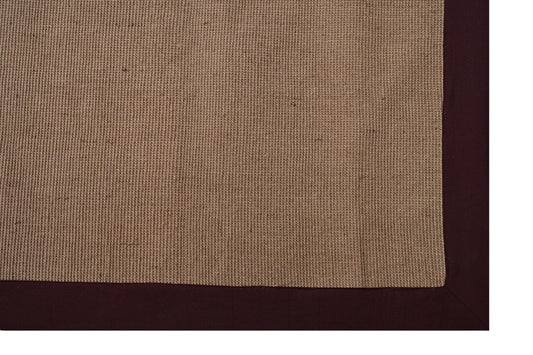 Alfombra de yute con borde marrón IC18798 en marrón y beige