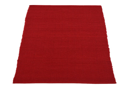 Tapete de playa tejido a mano Crimson Flame en Rojo Intenso