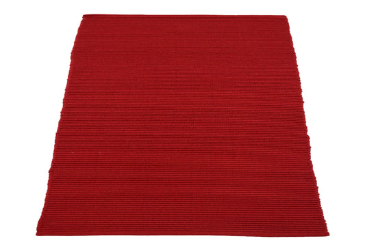 Tapete de playa tejido a mano Crimson Flame en Rojo Intenso