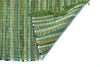 Detalle de alfombra chindi IC12557 verde tejida a mano
