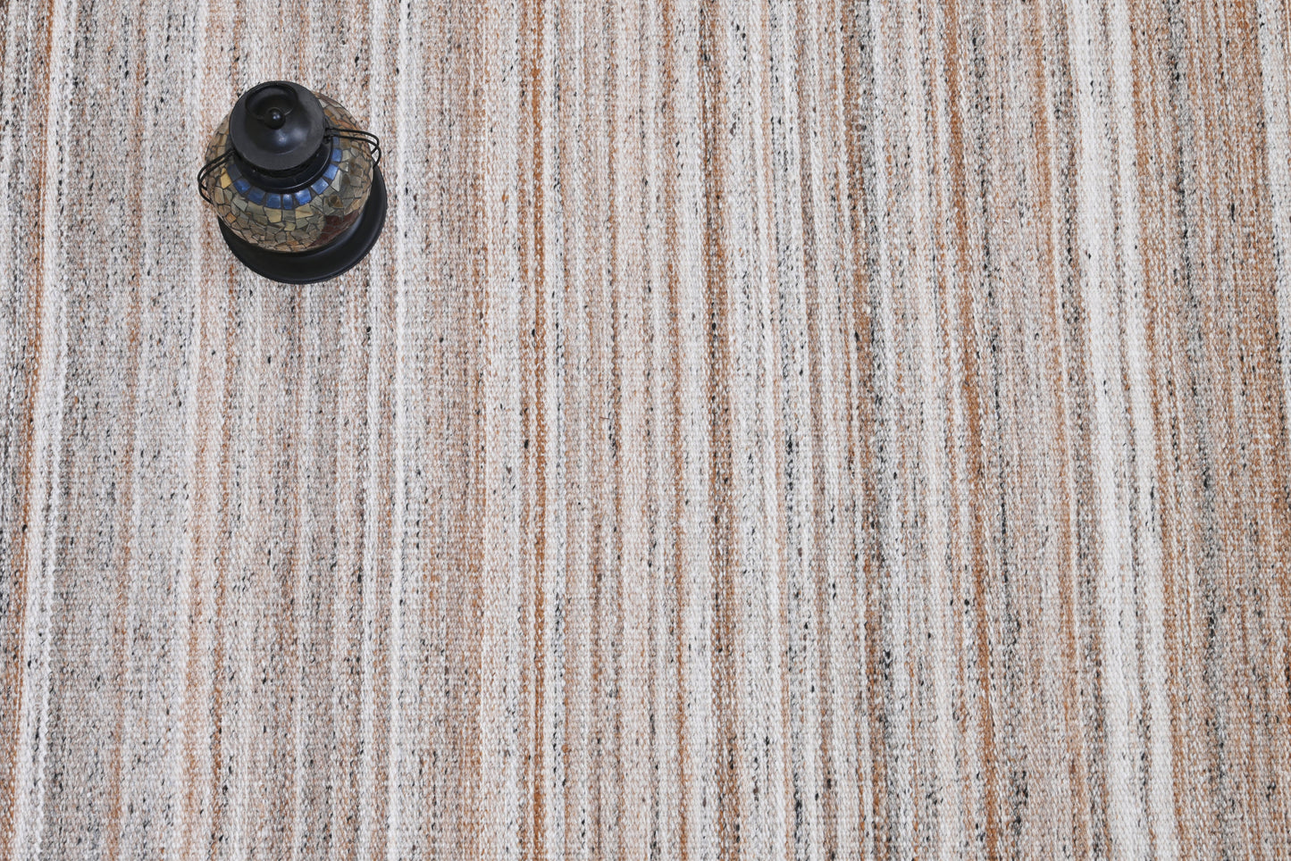 Alfombra de Hilo PET – Reciclada y Duradera