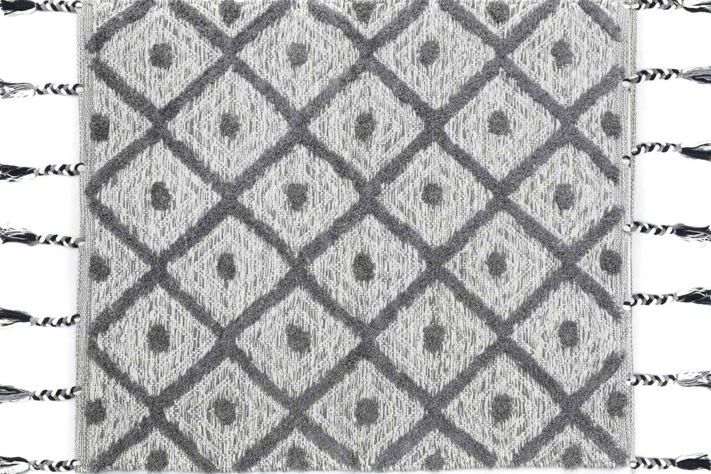 Alfombra de Algodón Tipo Shag – Patrón de Diamantes con Flecos