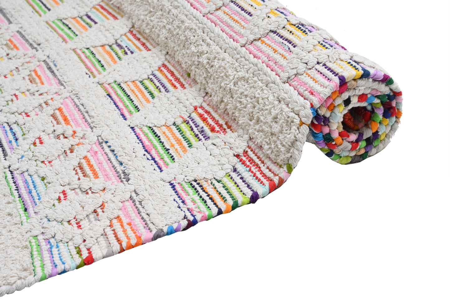 Alfombra de Algodón con Diseño de Diamantes – Borde Doblado con Borlas