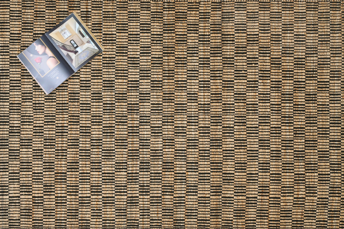 Alfombra Dhurrie de Yute Hecha a Mano Borde Acabado IC18048 Negro/Blanco