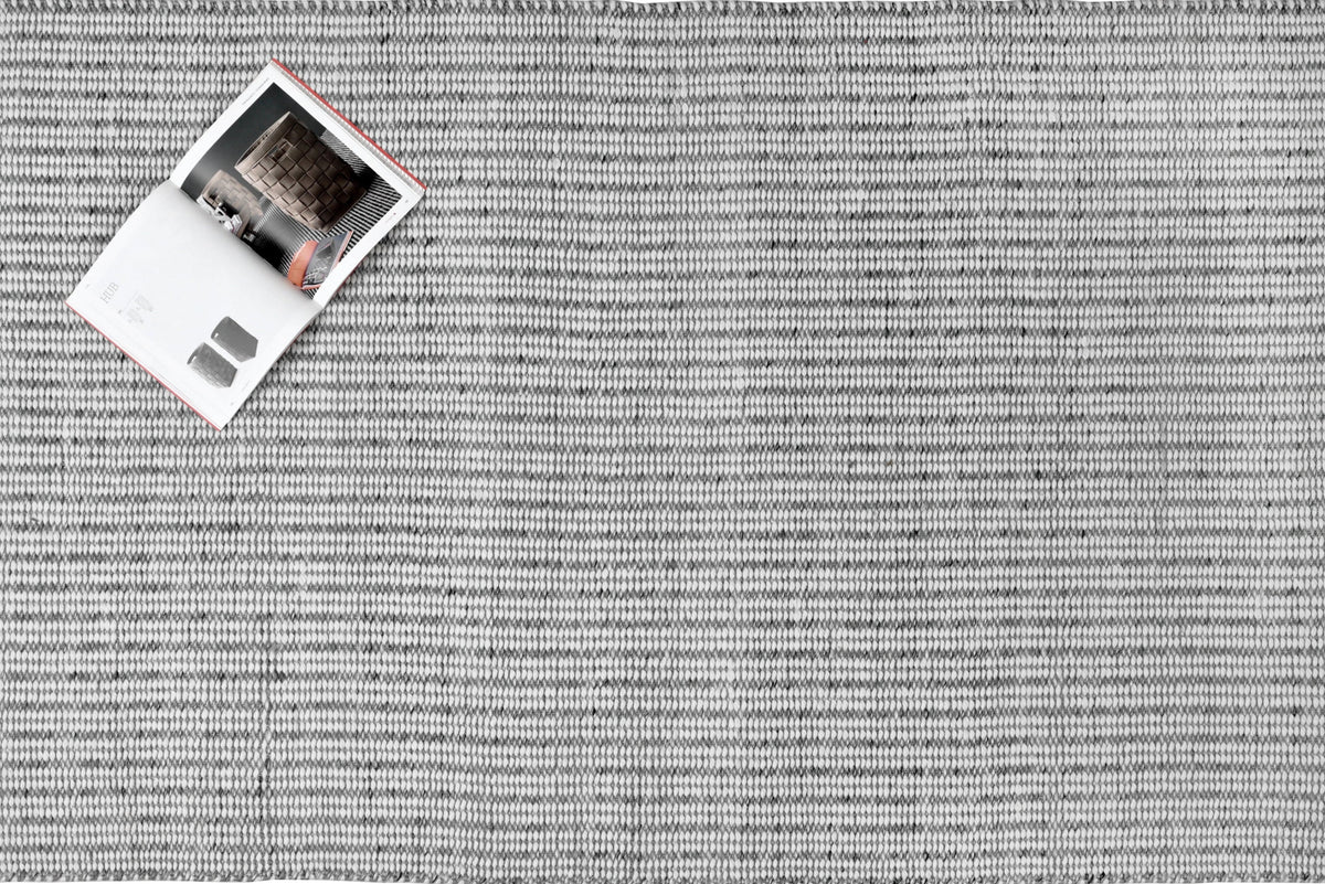 Alfombra de hilo PET IC14236 gris plateado