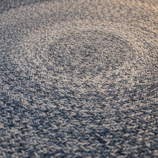 Close-up – Braid Detail
