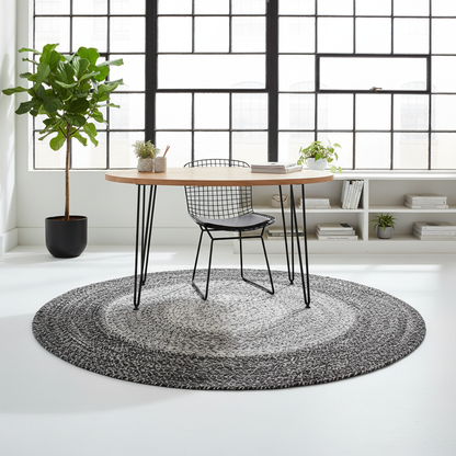 Lifestyle – Wide Home Office